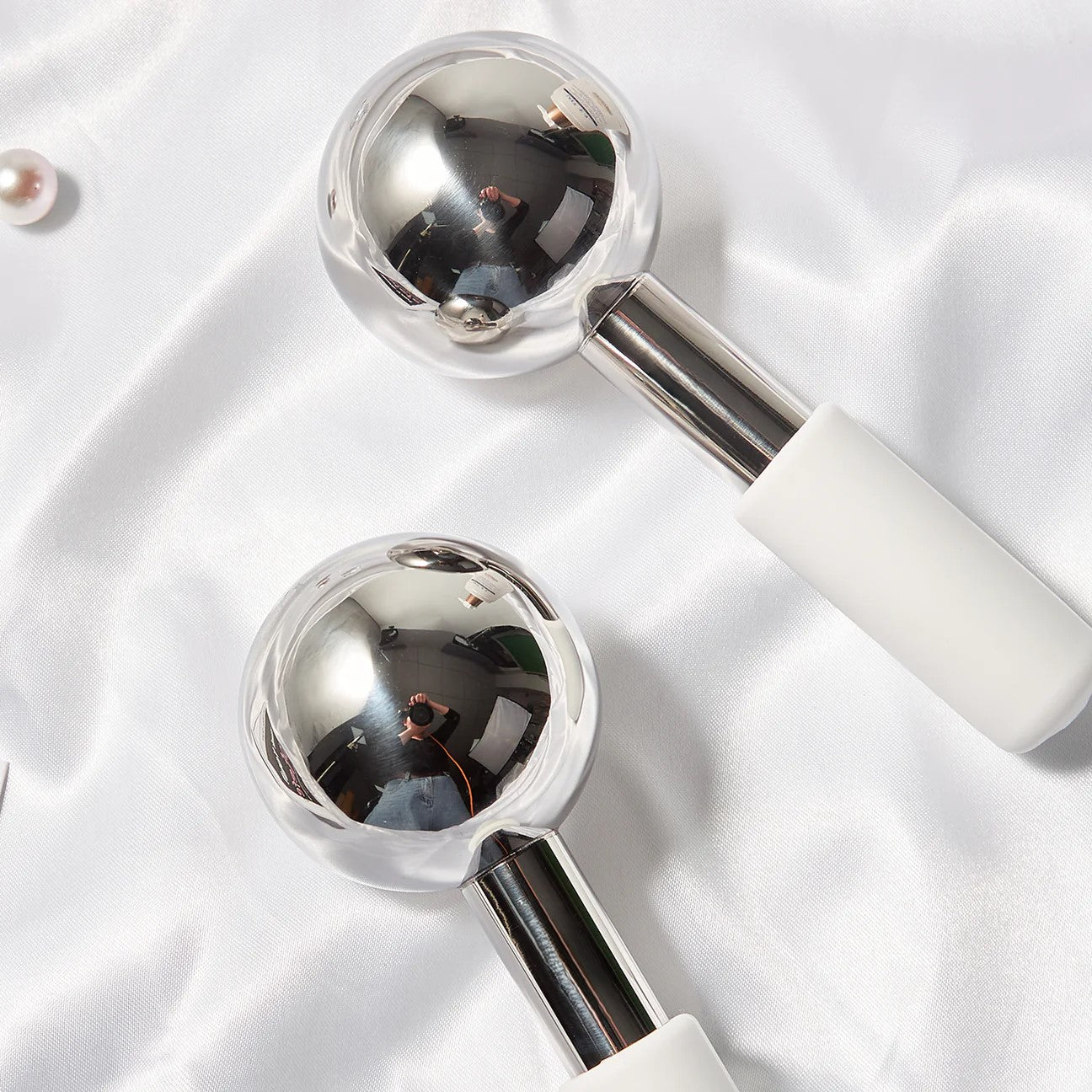 Stainless Steel Facial Ice Globes for Skin Massage