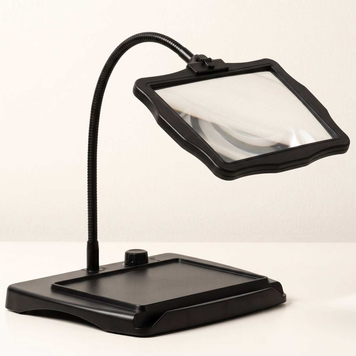 3X LED Desktop Magnifier with 360° Flexible Gooseneck Stand