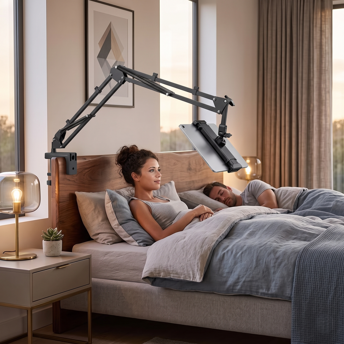 Adjustable Long Arm Tablet & Phone Bed Stand Holder