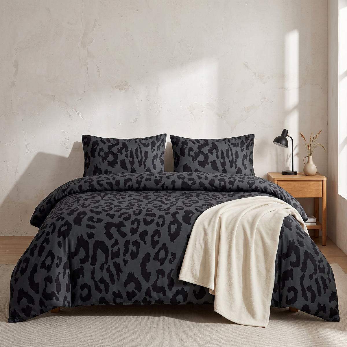 Dark Leopard 3-Piece Printed Duvet Cover Bedding Set
