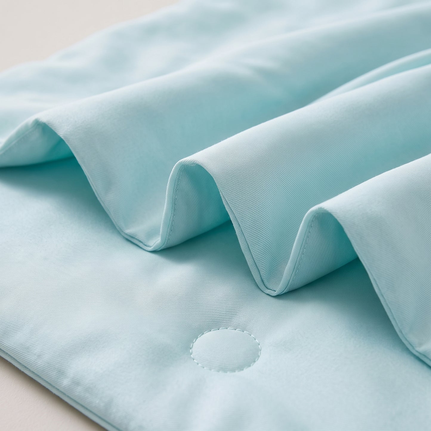 Double-Sided Cool-Touch Lightweight Summer Comforter