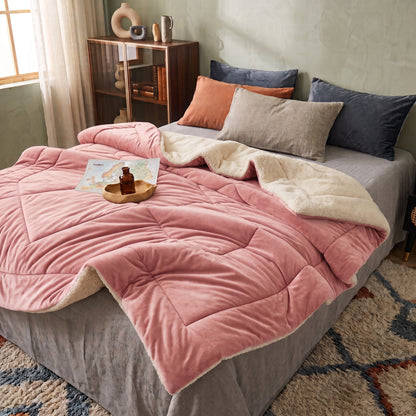 Double-Sided Faux Lambswool Fleece Cozy Blanket