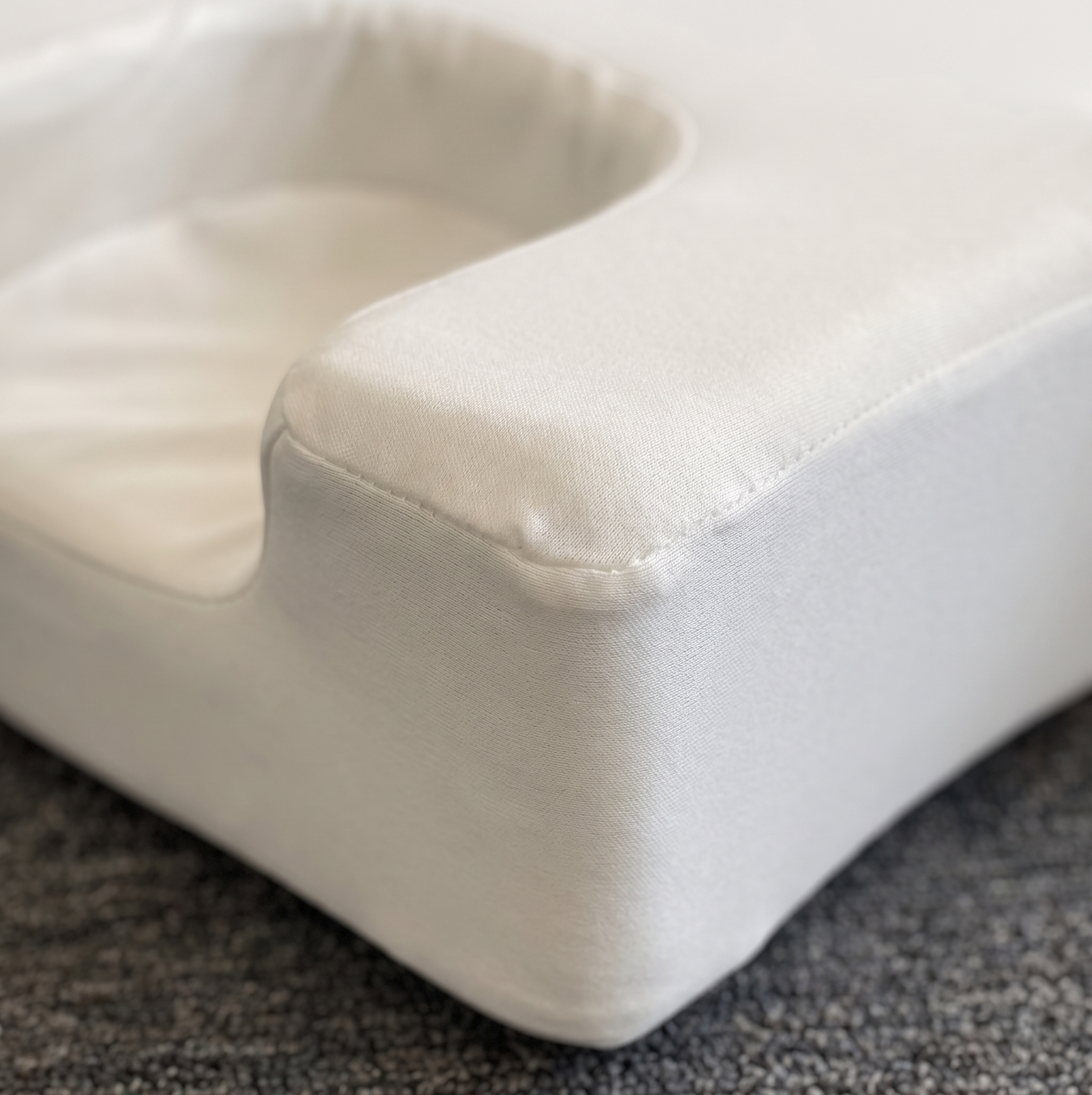 Ergonomic Memory Foam Side Sleeper Face & Neck Support Pillow