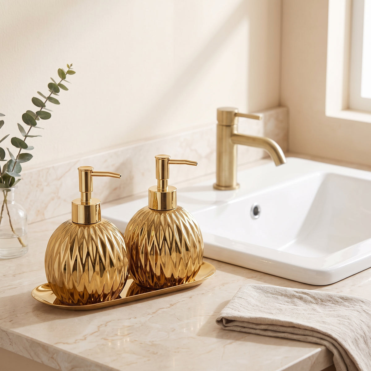 Faceted Ceramic Soap Dispenser Set with Matching Countertop Tray