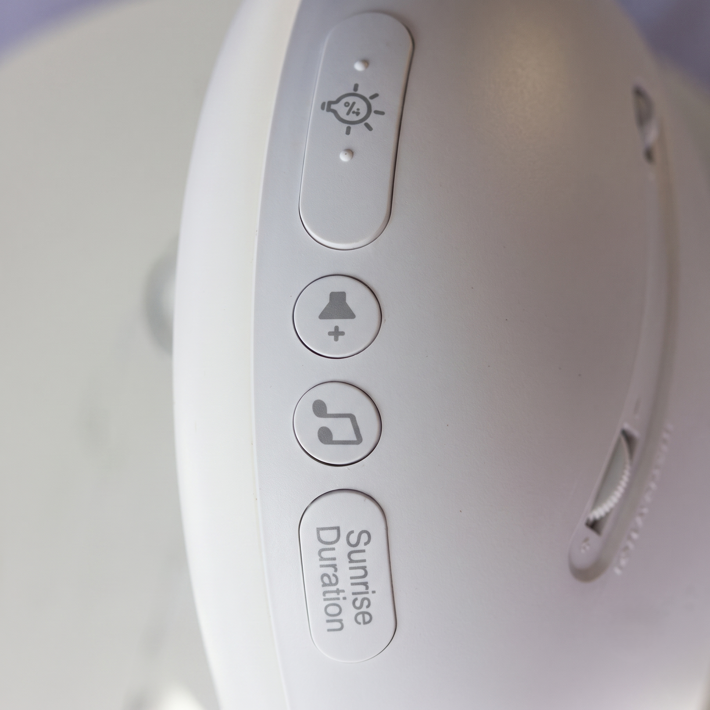 Sunrise Wake-Up Light with Gradual Alarm