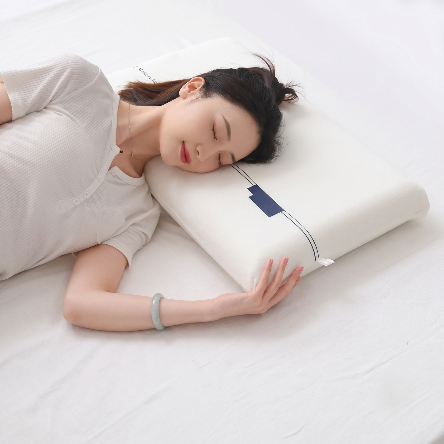 Low Profile Memory Foam Sleeping Pillow for Stomach & Combination Sleepers