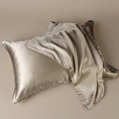 Mulberry Silk Pillowcase for Hair and Skin