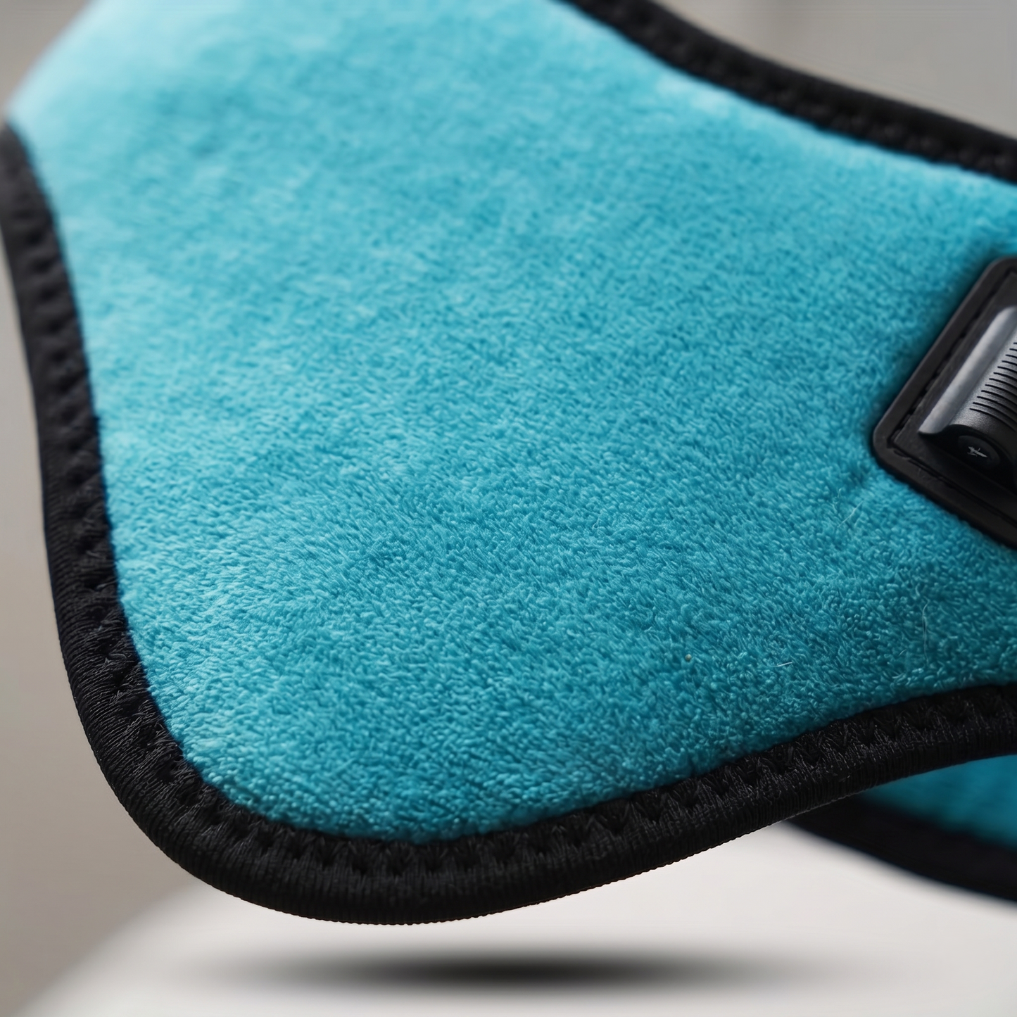 Warm Neck Wrap for Daily Use  – Adjustable Warmth for Daily Comfort & Relaxation