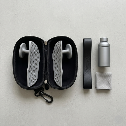 Ergonomic Silicone Weightlifting Grip Pads with Textured Palm Support for Gym Training