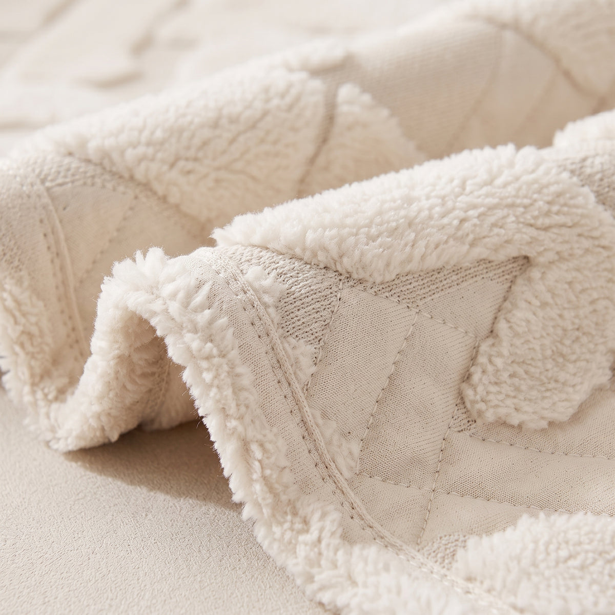 Geometric Jacquard Plush Anti-Slip Sofa Cover