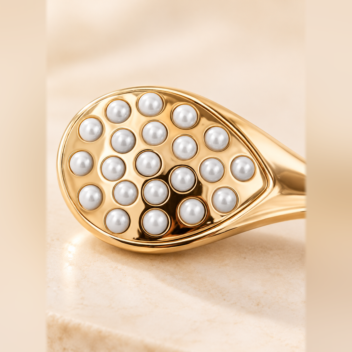 Dual-Sided Facial Massage Spoon with 18-Bead Roller