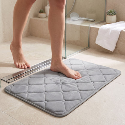 Memory Foam Bath Mat with Absorbent Quilted Surface & Non-Slip Backing