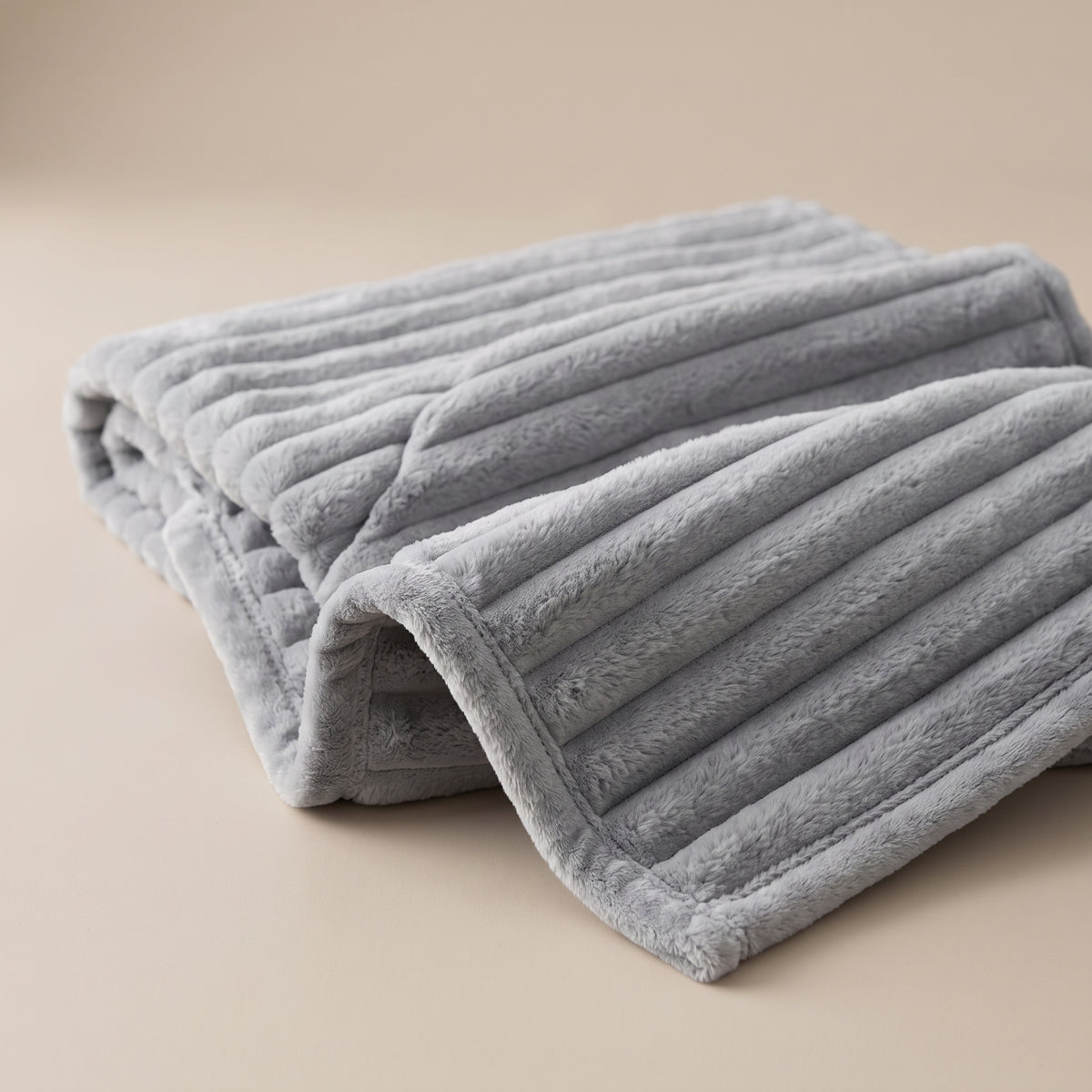 Plush Ribbed Non-Slip Sofa Cover