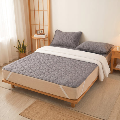 Quilted Waterproof Mattress Protector with Elastic Corner Straps