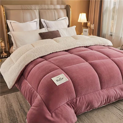 Ultra Plush Winter Comforter for Warm Sleep